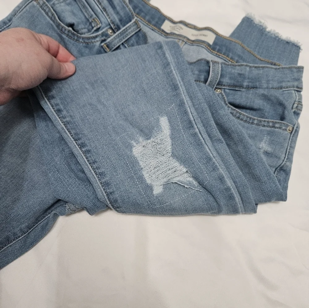 Girls Signature By Levi Strauss Super Skinny Raw Hem Jeans! - Picture 3 of 9